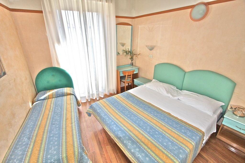 Hotel Britannia Rimini Marina Centro Екстер'єр фото