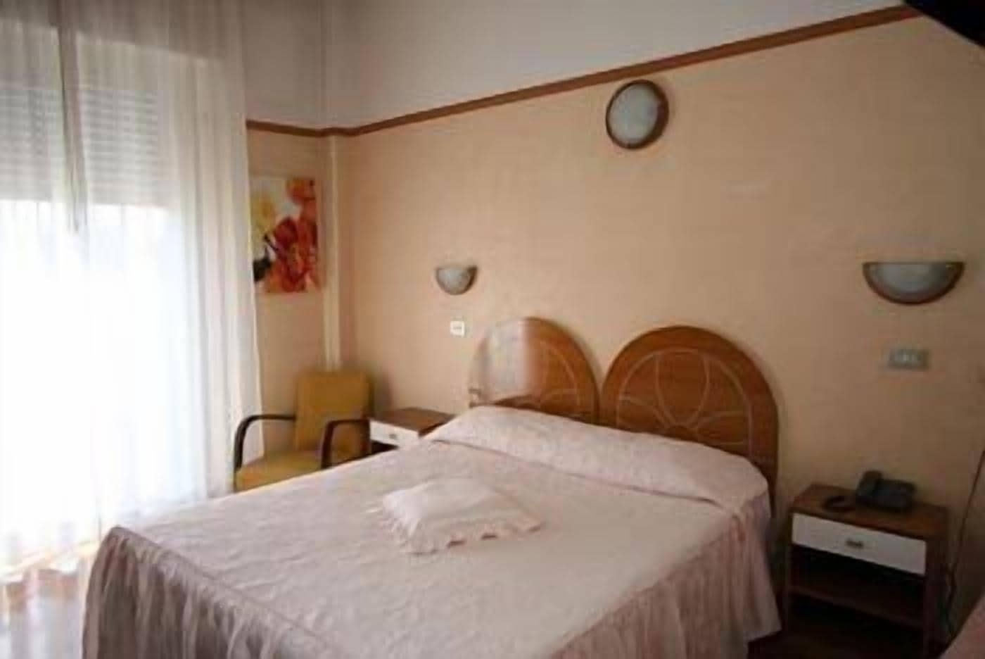 Hotel Britannia Rimini Marina Centro Екстер'єр фото